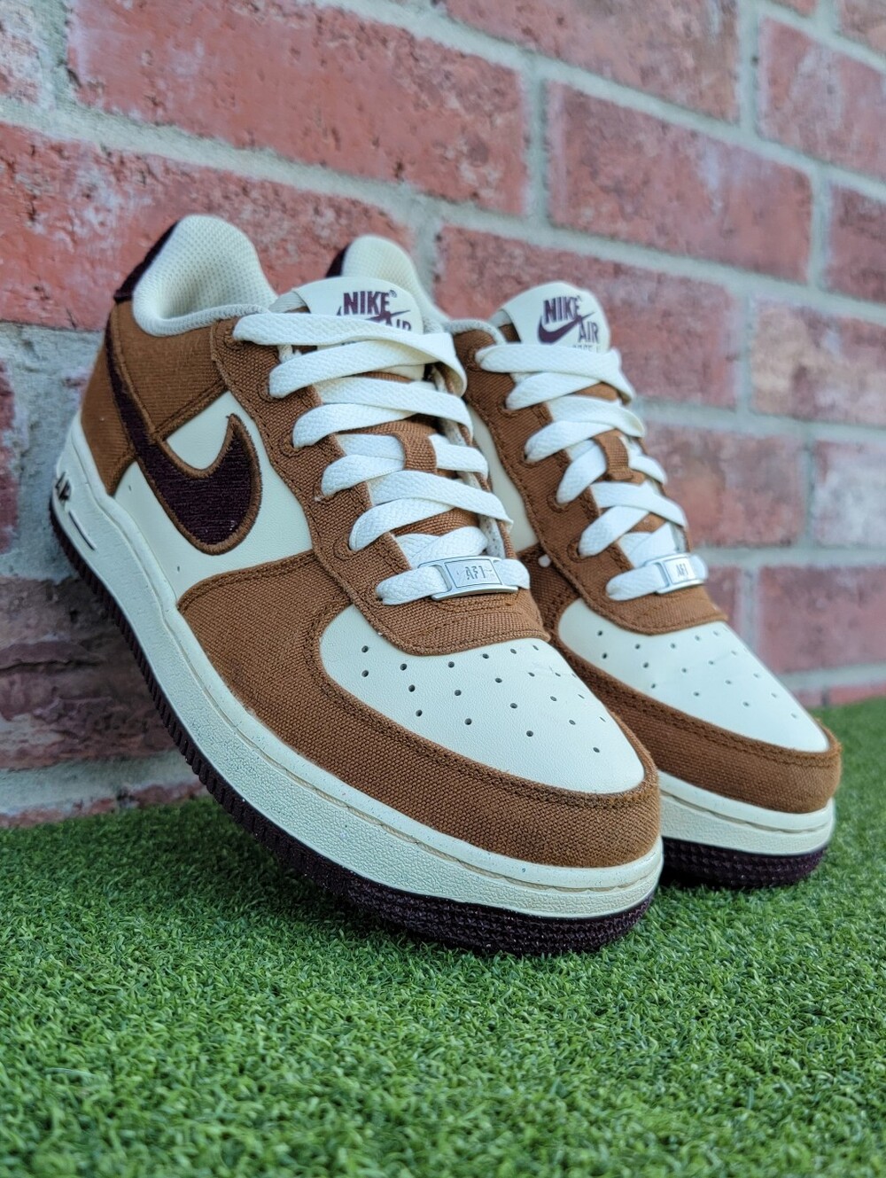 Nike Air Force 1 Low Sneakers - Size 5.5Y